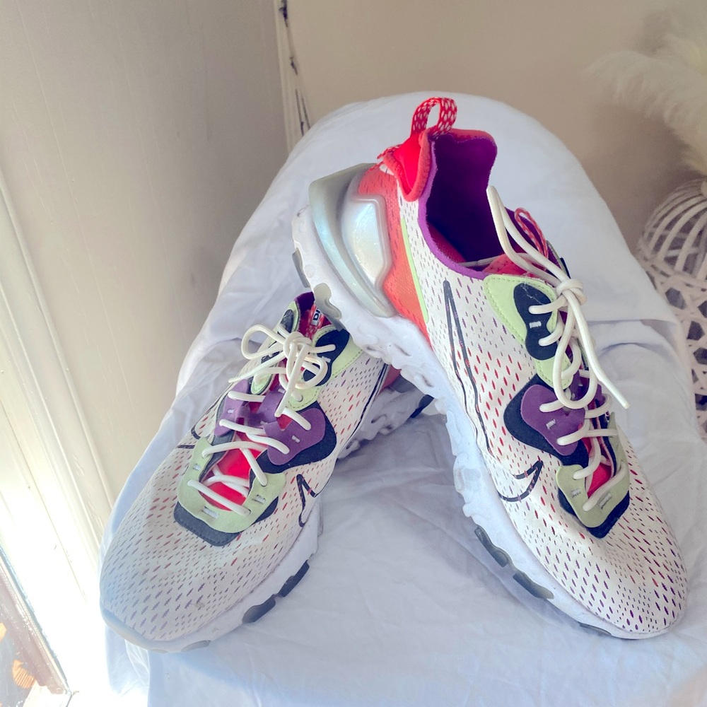 Nike react vision summit barely volt D/MS/X
